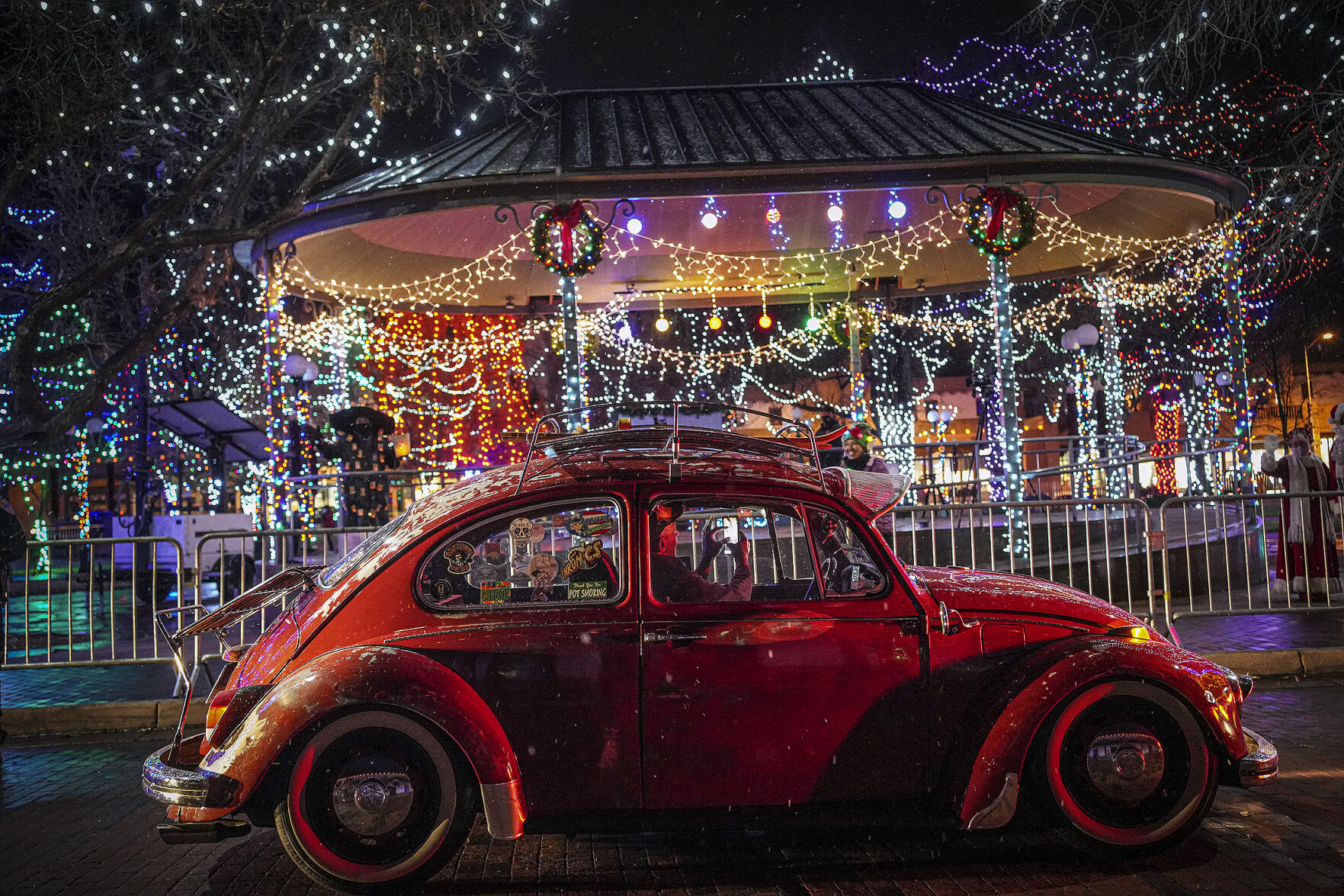 112720_XMASLight004-rgb.jpg